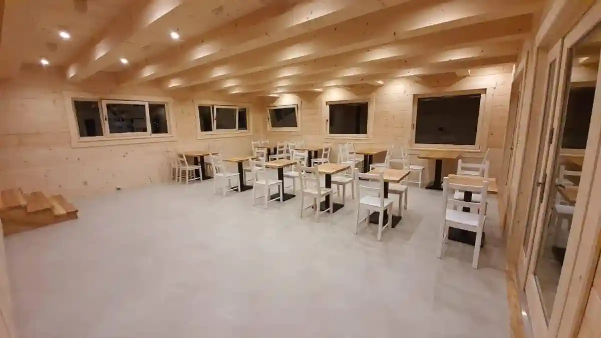 Sala sniadaniowa3